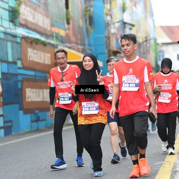 Runner Photo 8103020