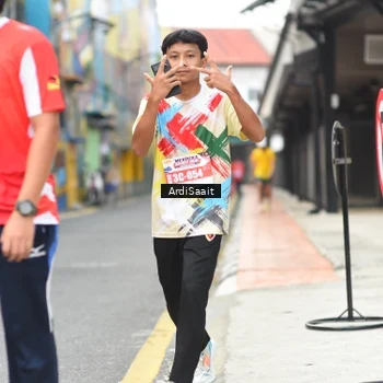 Runner Photo 8103045