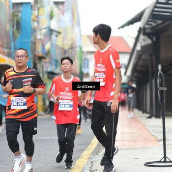 Runner Photo 8103073