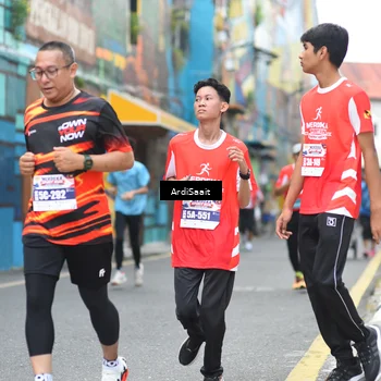 Runner Photo 8103078