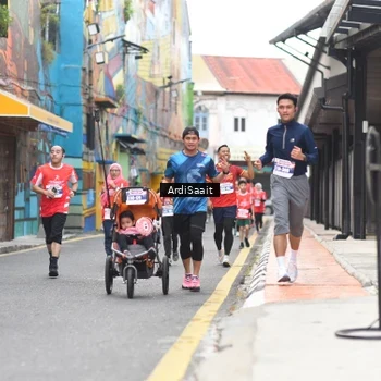 Runner Photo 8103085