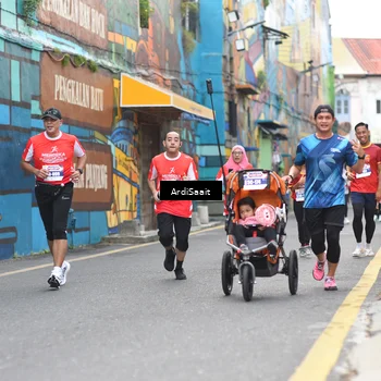 Runner Photo 8103088