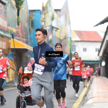 Runner Photo 8103095