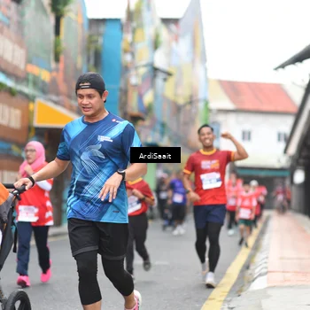 Runner Photo 8103097