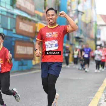 Runner Photo 8103103