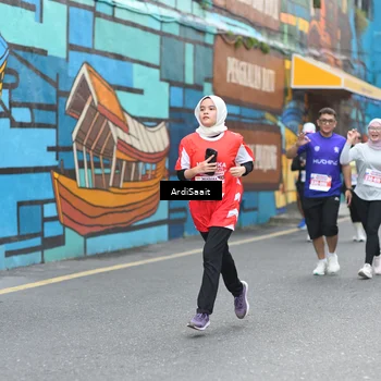 Runner Photo 8103106