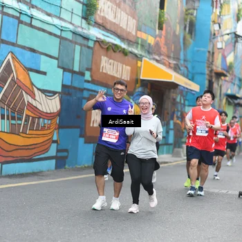 Runner Photo 8103108
