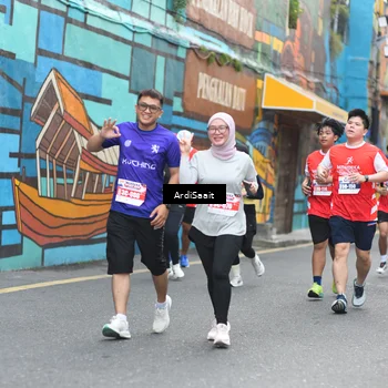 Runner Photo 8103113