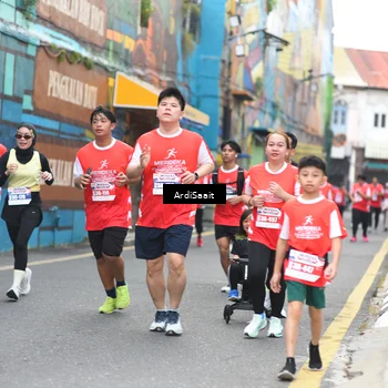 Runner Photo 8103116