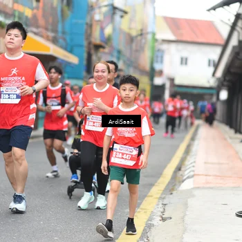 Runner Photo 8103118