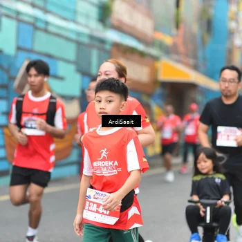 Runner Photo 8103126