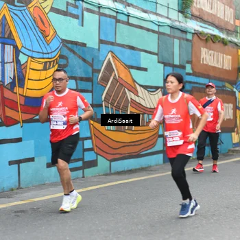 Runner Photo 8103130
