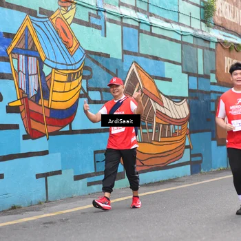 Runner Photo 8103135