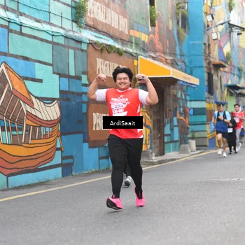 Runner Photo 8103146