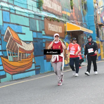 Runner Photo 8103168