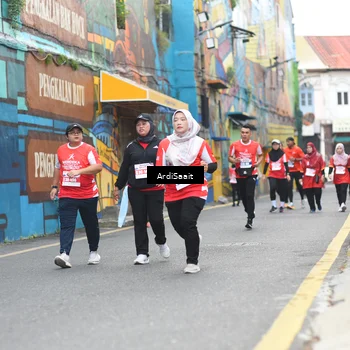 Runner Photo 8103174