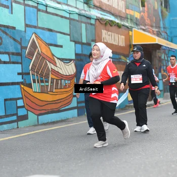 Runner Photo 8103178