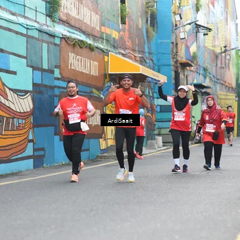 Runner Photo 8103193