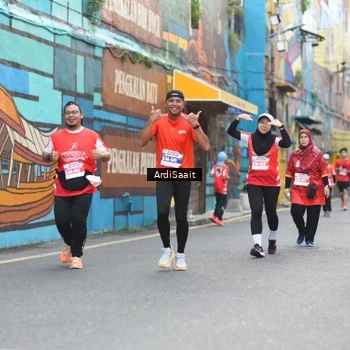 Runner Photo 8103194