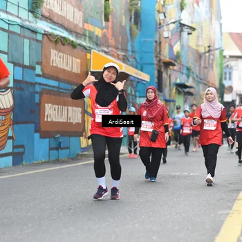 Runner Photo 8103202
