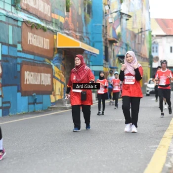 Runner Photo 8103206