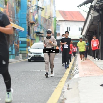 Runner Photo 8103239