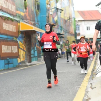 Runner Photo 8103274