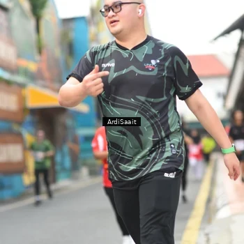 Runner Photo 8103275