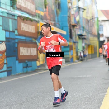Runner Photo 8103298