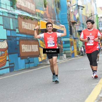 Runner Photo 8103310