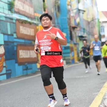 Runner Photo 8103313