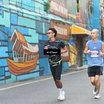 Runner Photo 8103322