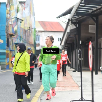 Runner Photo 8103332