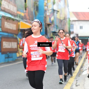 Runner Photo 8103342