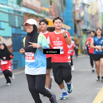 Runner Photo 8103351