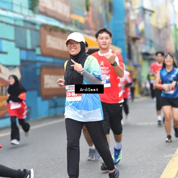 Runner Photo 8103352