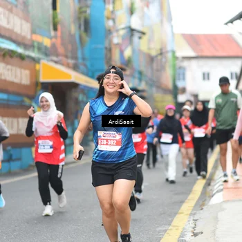 Runner Photo 8103360
