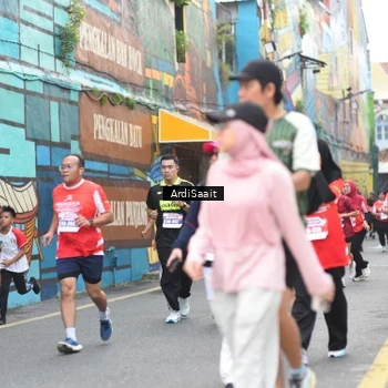 Runner Photo 8103371