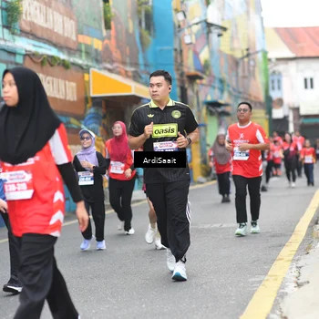 Runner Photo 8103377