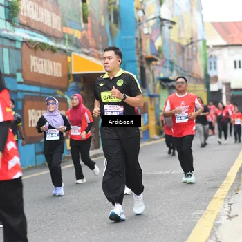 Runner Photo 8103379