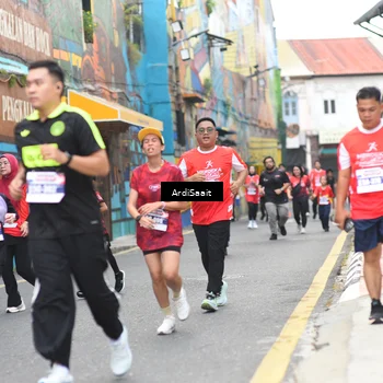 Runner Photo 8103381