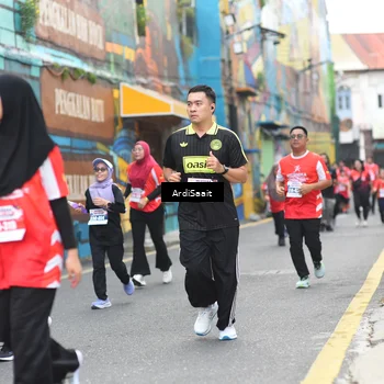 Runner Photo 8103382