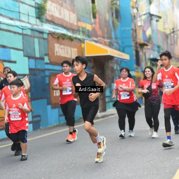 Runner Photo 8103409
