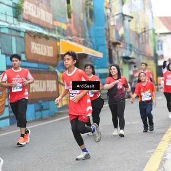 Runner Photo 8103413