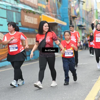 Runner Photo 8103421