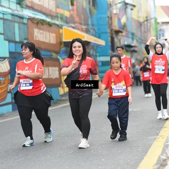 Runner Photo 8103436