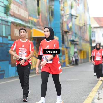 Runner Photo 8103438