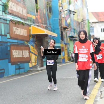 Runner Photo 8103439