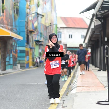 Runner Photo 8103446