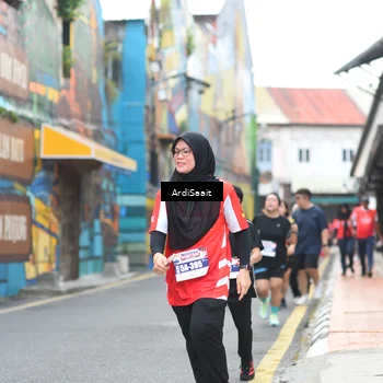 Runner Photo 8103450